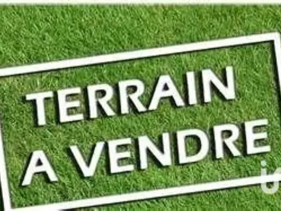 Terrain, 1 300 m²