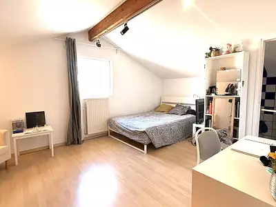 Maison, 245 m²