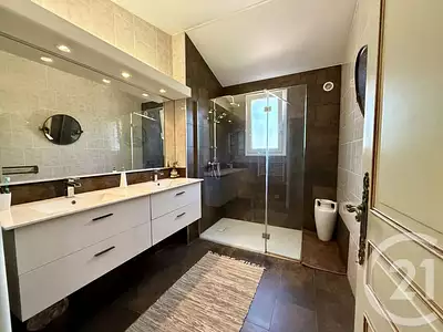 Maison, 165 m²