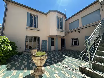 Maison, 205 m²
