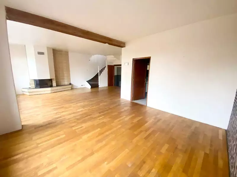 Maison, 159 m²