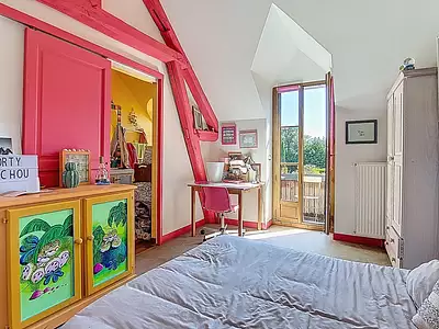 Maison, 370,93 m²