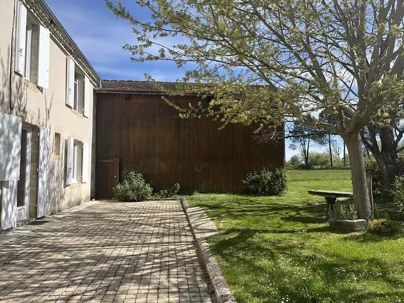 Maison, 162 m²
