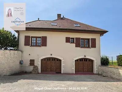 Maison, 216 m²