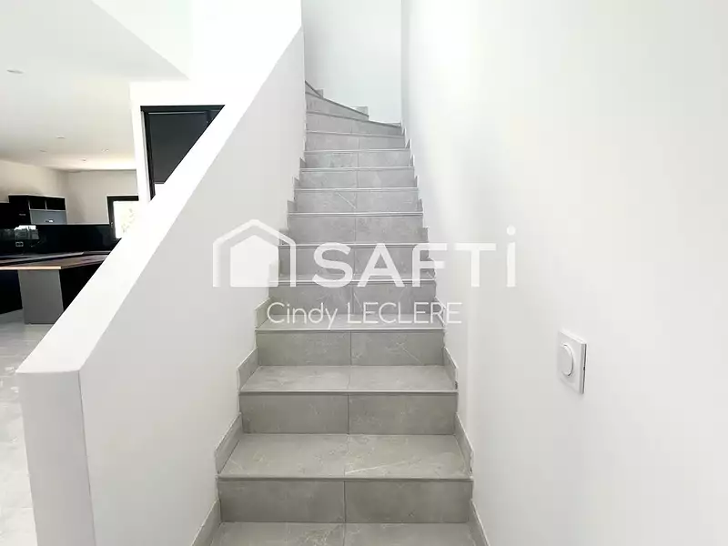 Maison, 144 m²