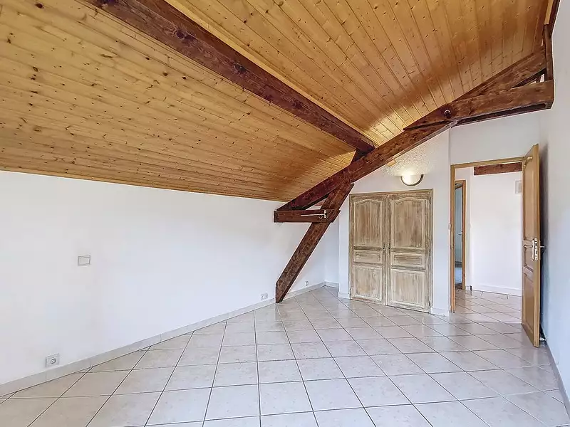 Maison, 180 m²