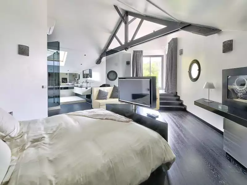 Maison, 603,58 m²