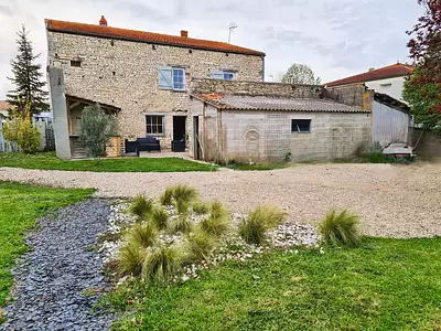 Maison, 220 m²