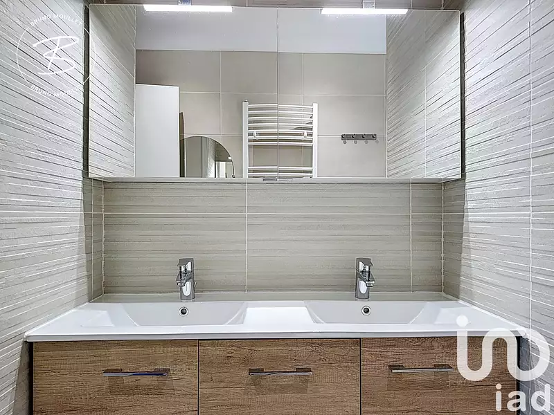 Maison, 180 m²
