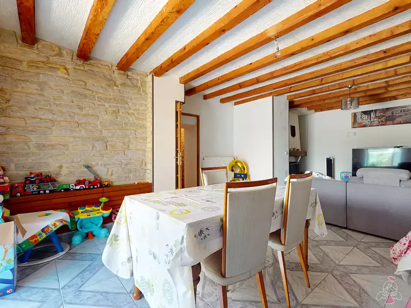 Maison, 168 m²