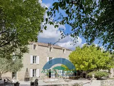 Divers, 1 022,41 m²