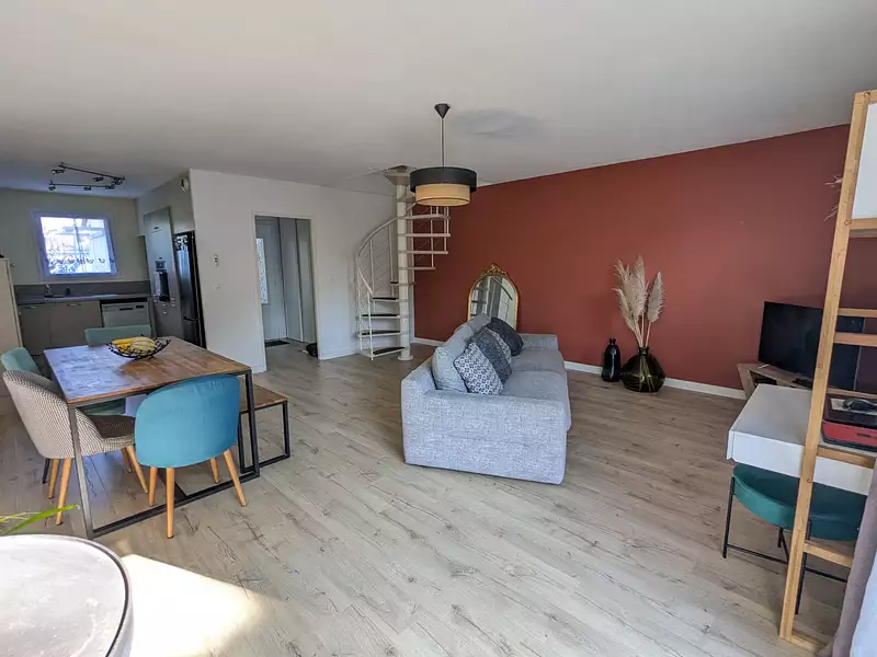 Maison, 89 m²