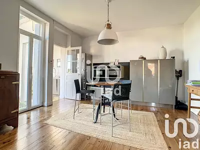 Maison, 185 m²