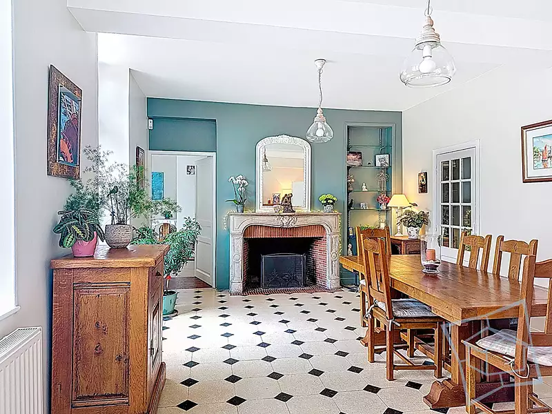 Maison, 312 m²
