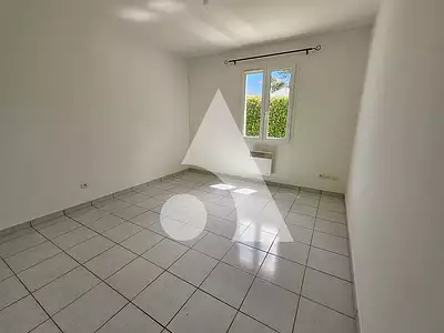Maison, 99 m²