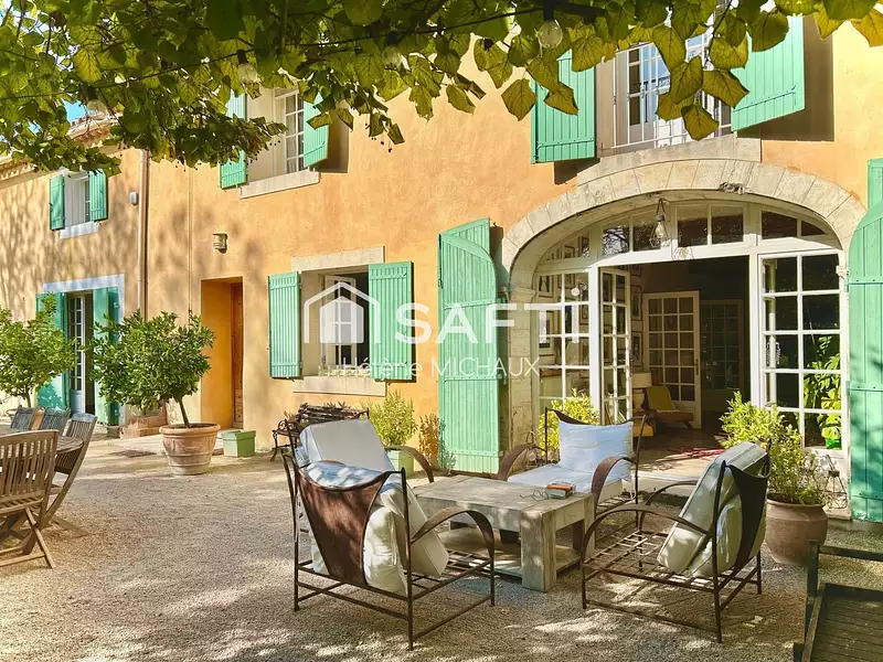 Maison, 632 m²