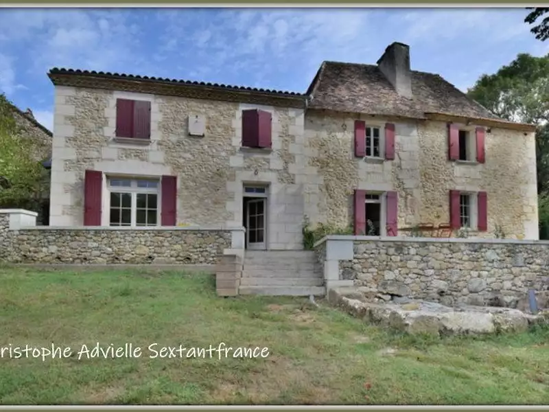 Maison, 158 m²