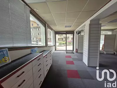 Immeuble, 244 m²