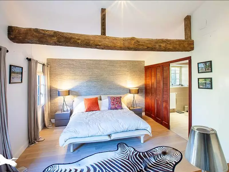 Maison, 393 m²