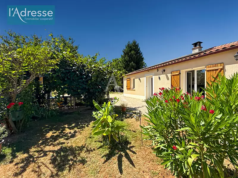 Maison, 77 m²