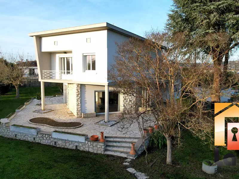 Maison, 152 m²
