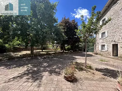 Maison, 220 m²