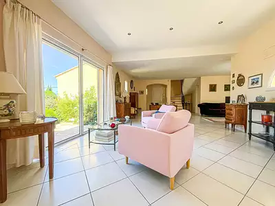 Maison, 148 m²