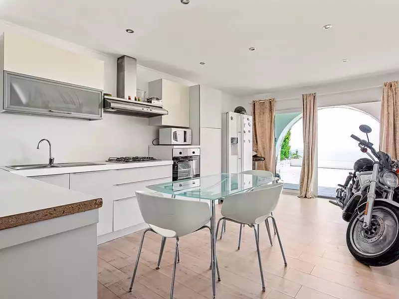 Maison, 457 m²