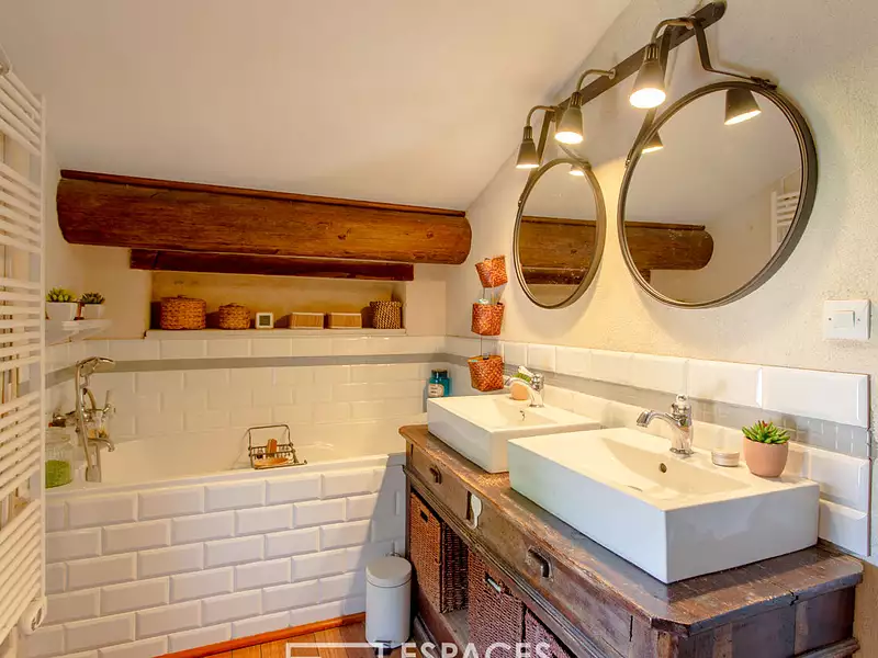 Maison, 259 m²