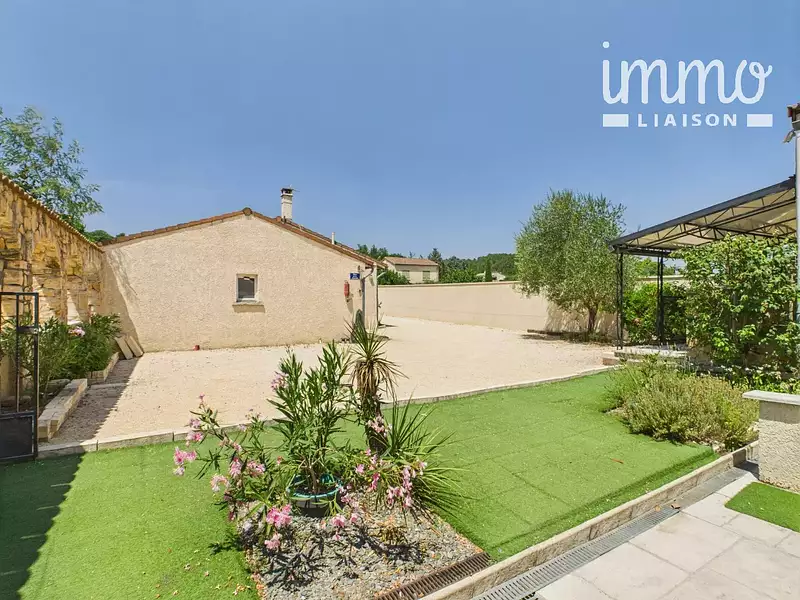 Maison, 250 m²