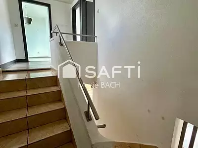 Immeuble, 180 m²