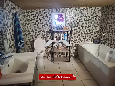Maison, 190 m²
