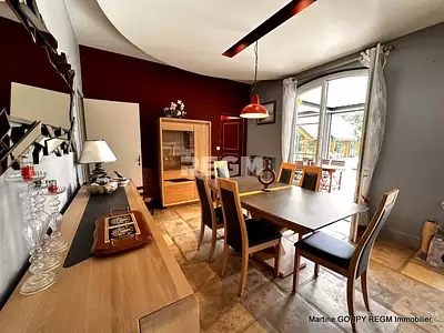 Maison, 250 m²