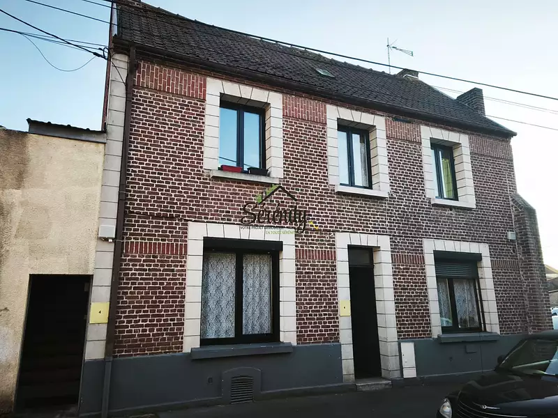 Immeuble, 163 m²