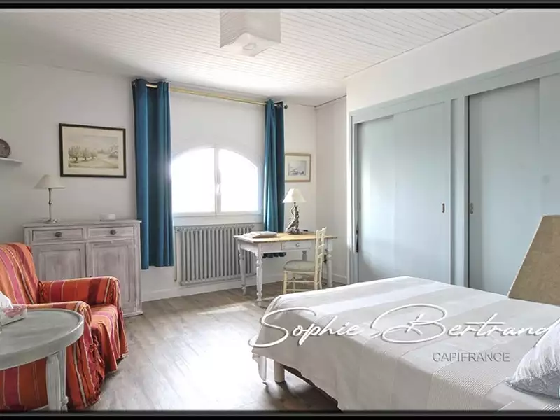 Maison, 236 m²