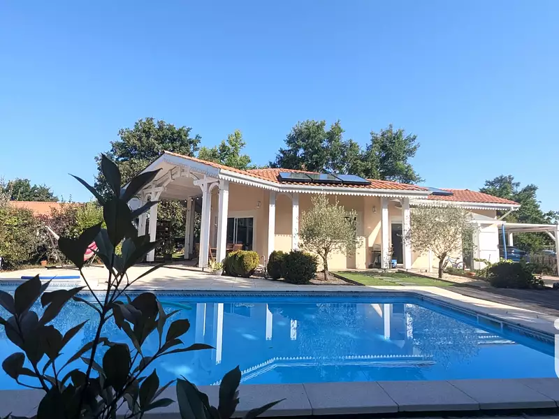 Maison, 135 m²