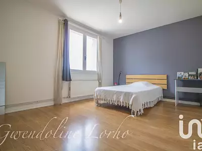 Maison, 225 m²