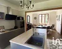 Maison, 185 m²