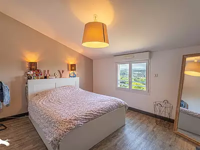 Maison, 183 m²