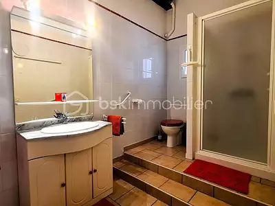 Maison, 248 m²