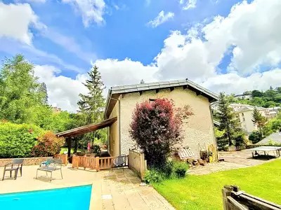 Maison, 350 m²