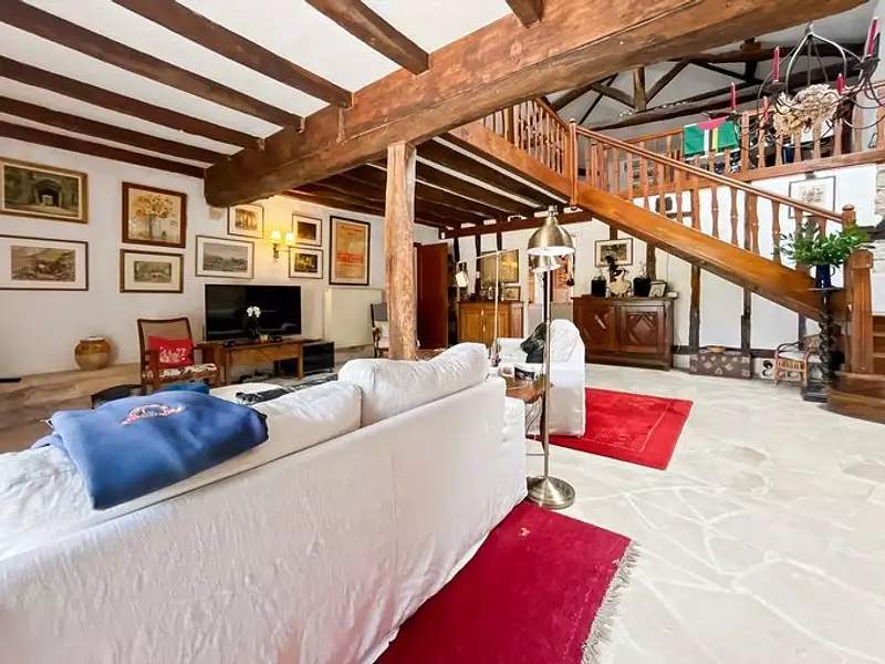 Maison, 301 m²