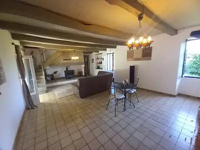 Maison, 168 m²