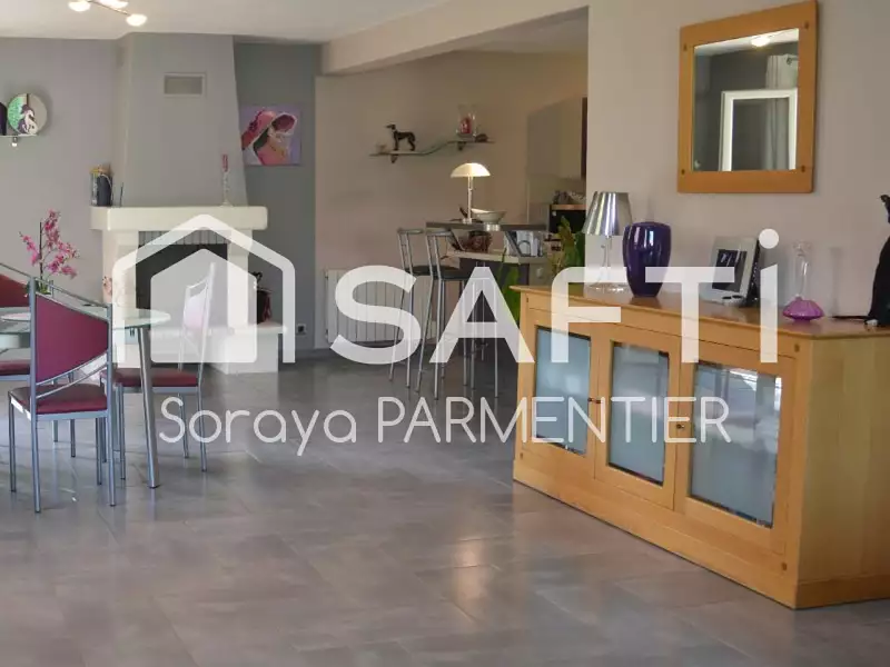 Maison, 135 m²