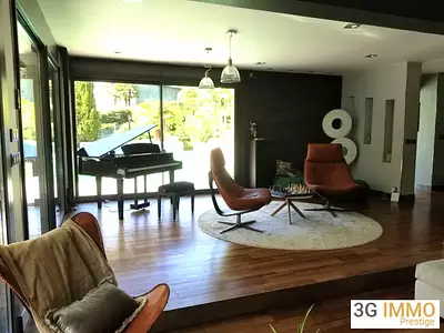 Maison, 279 m²