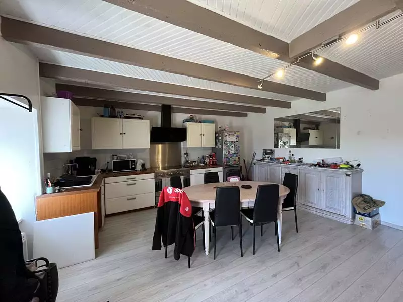 Maison, 97 m²