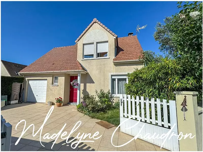Maison, 94 m²