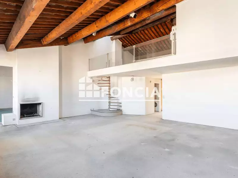 Appartement, 230 m²