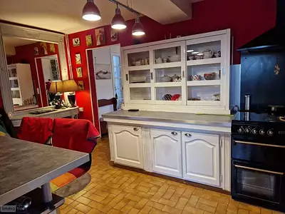 Maison, 170 m²