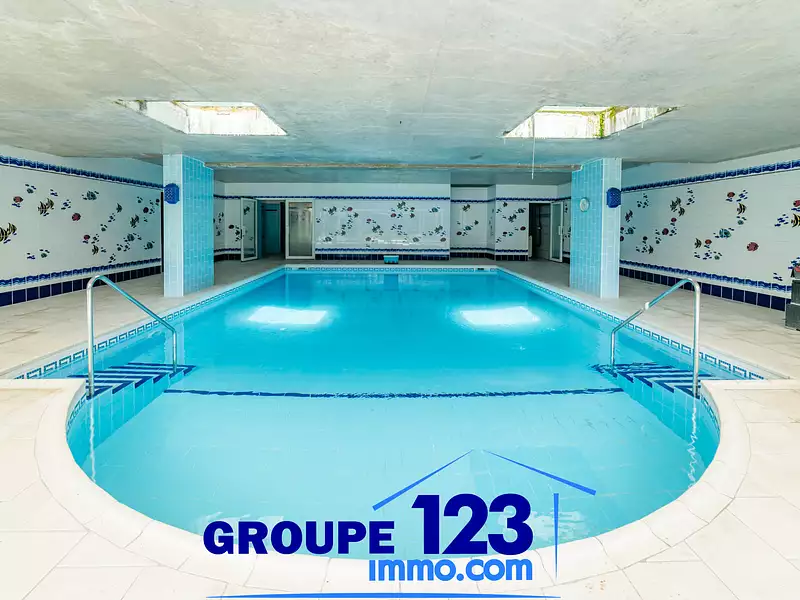 Maison, 342 m²